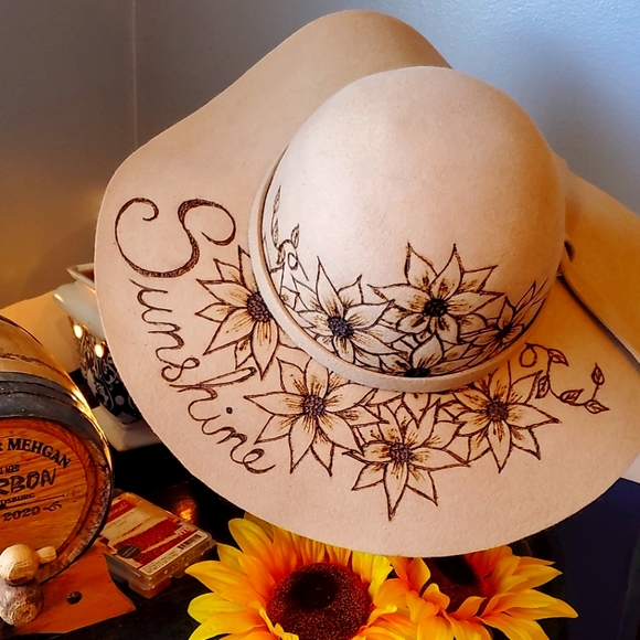 Sun hat - Picture 1 of 2